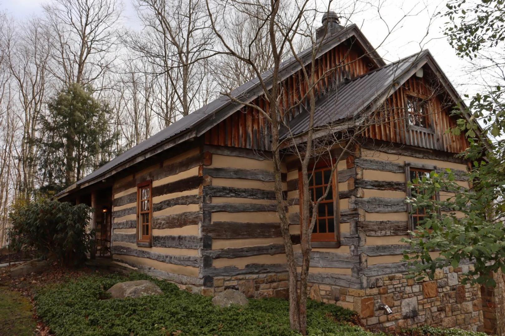 Inn Oak