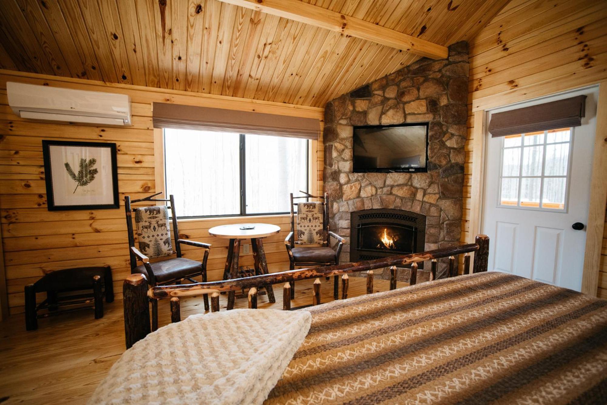 Oak Inn