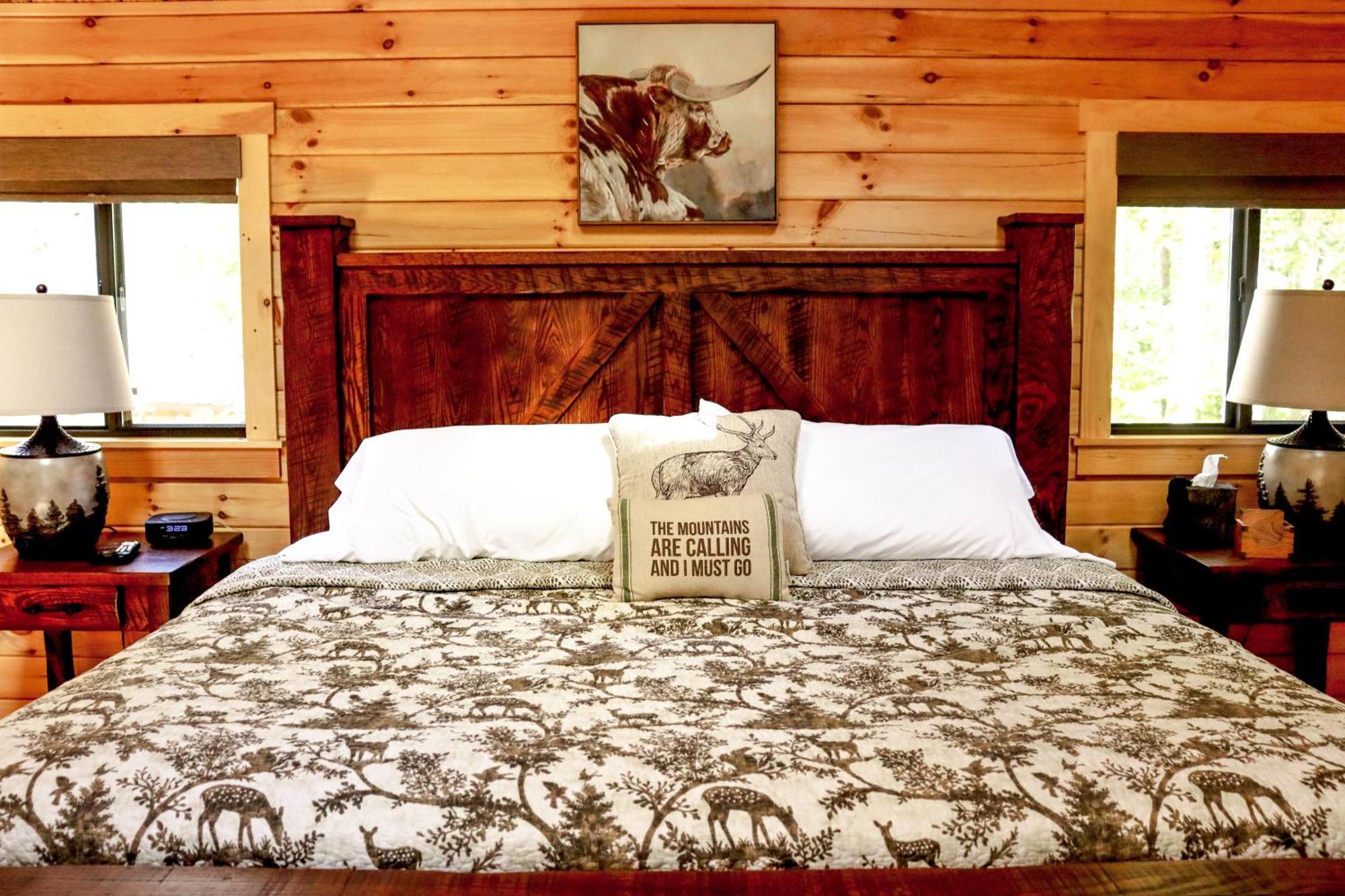 Inn Oak *